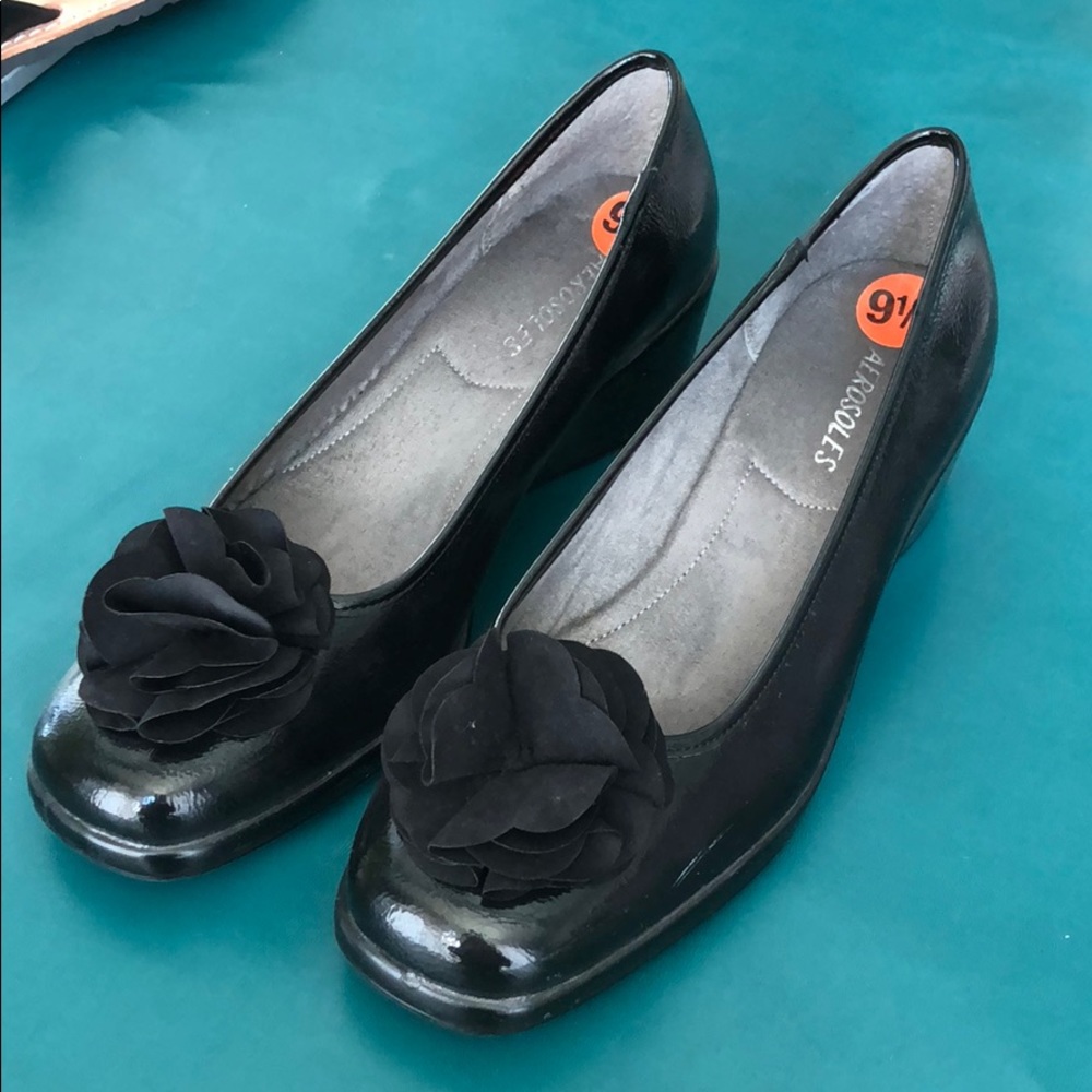 Patent Leather AERSOLES wedge